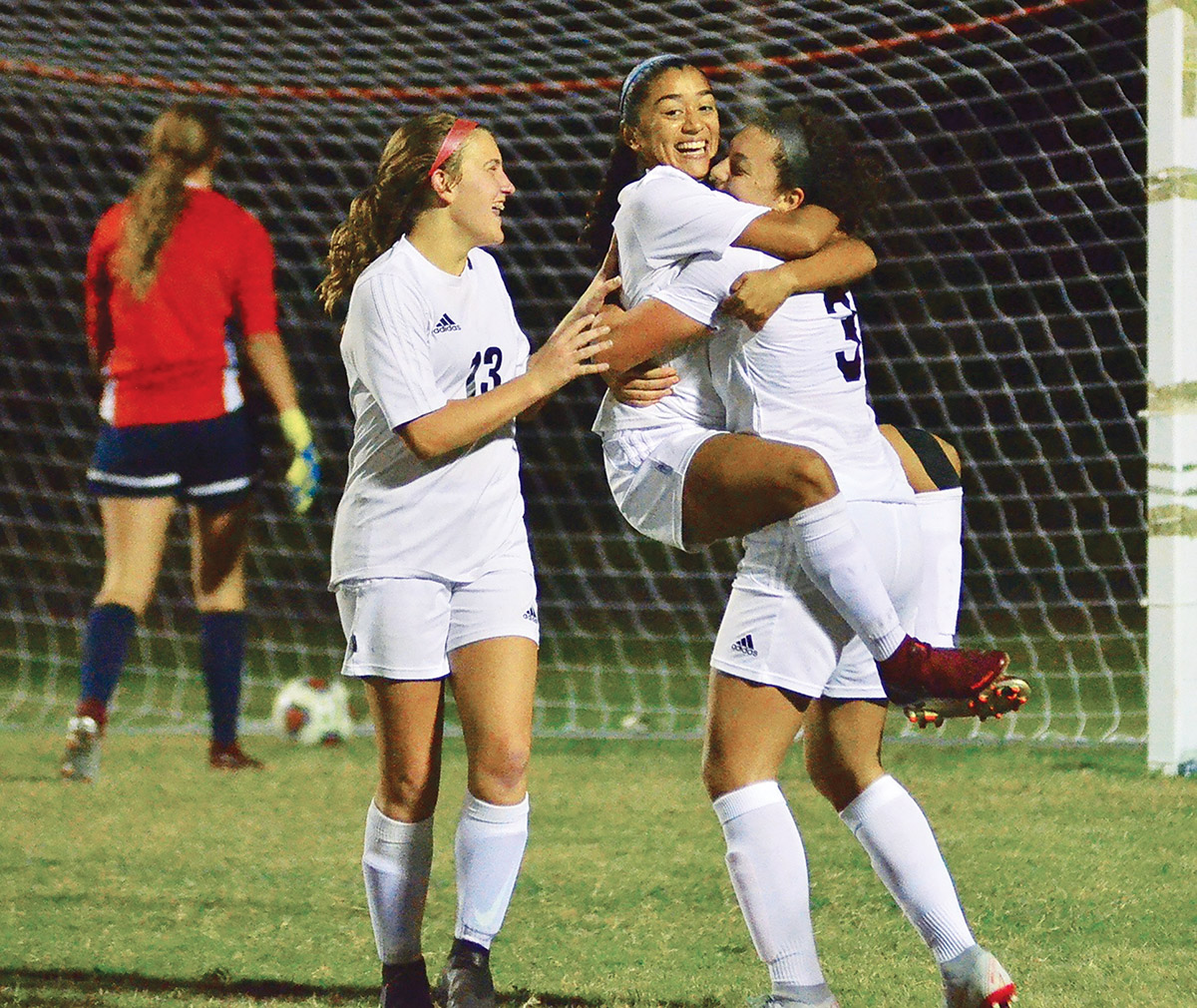 Wesley Chapel's Girls' H.S. Soccer Teams All Off To Hot Starts —  Neighborhood News