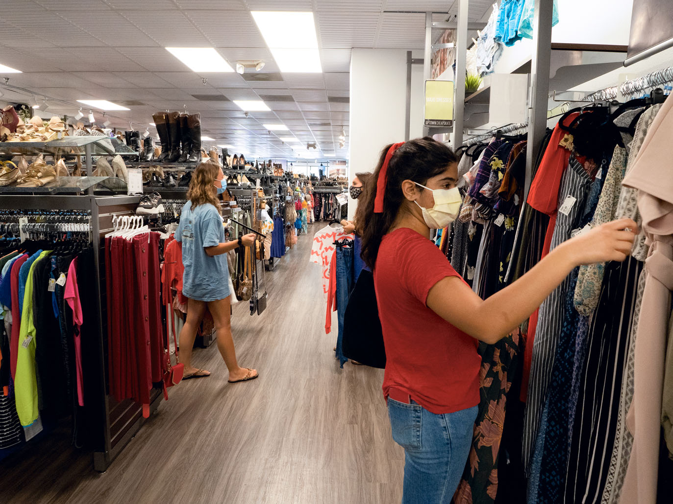 Uptown Cheapskate Shopping 2 Neighborhood News